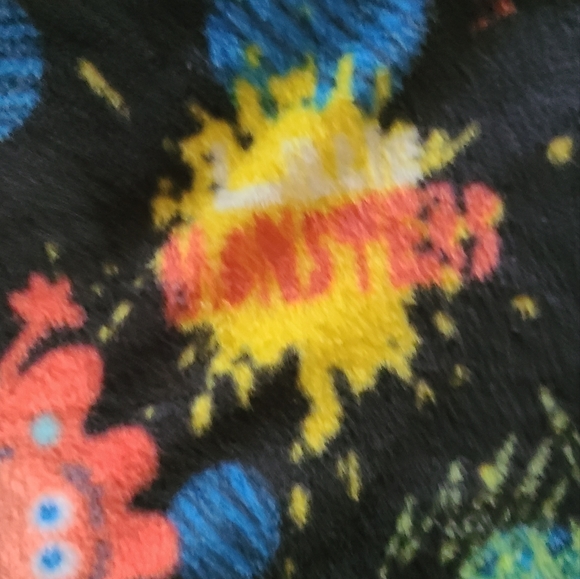 Little Monsters Blanket. - Picture 6 of 8